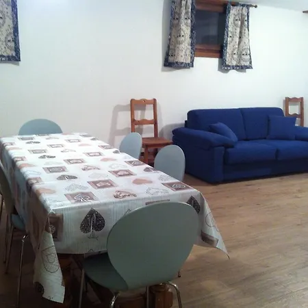 Chez Les Rosset * La Salle